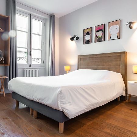 Apparts De L'Oncle Louis Versailles Bagian luar foto
