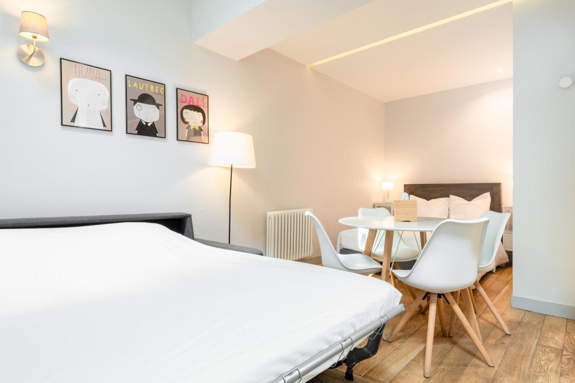 Apparts De L'Oncle Louis Versailles Bagian luar foto